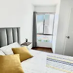 Espacio Acogedor Y Vista Unica